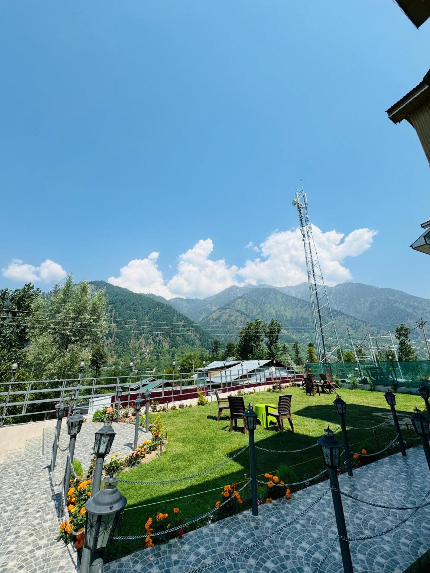 Frosty Mountain Resort Пагалґем Екстер'єр фото